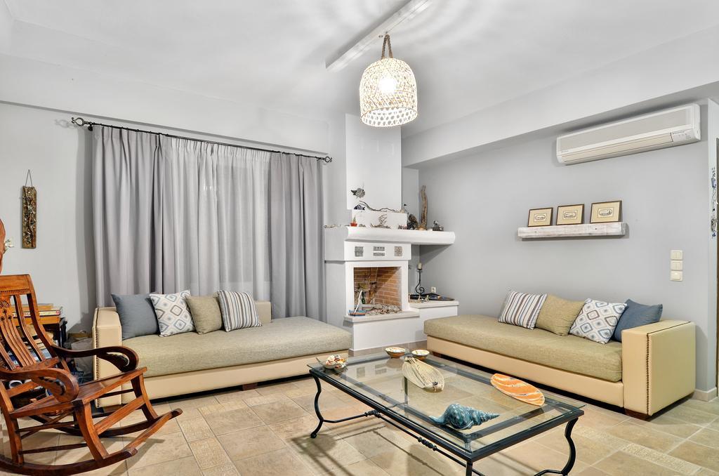 Niriides Luxury Apartments Сивота Экстерьер фото