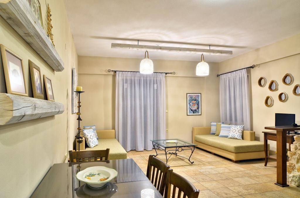 Niriides Luxury Apartments Сивота Экстерьер фото